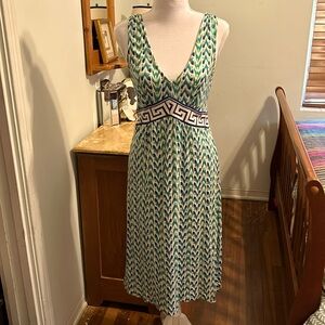 Diane Von Furstenberg used sleeveless dress in emerald, royal,& turquoise.Silk.8